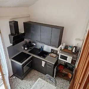  Hébergement de vacances Le Val Des Fees Classes Deux Etoiles France